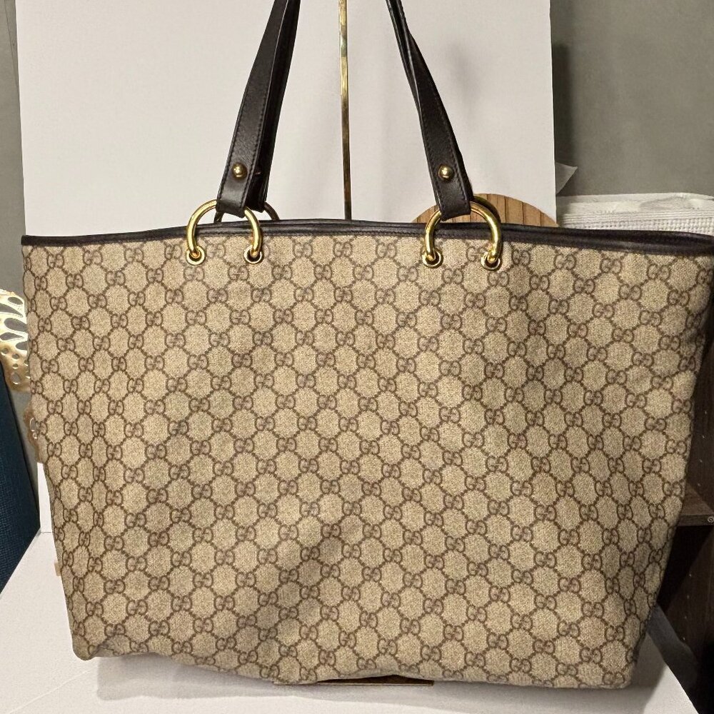 Beautiful Gucci Tote Bag - Very Good Condition!